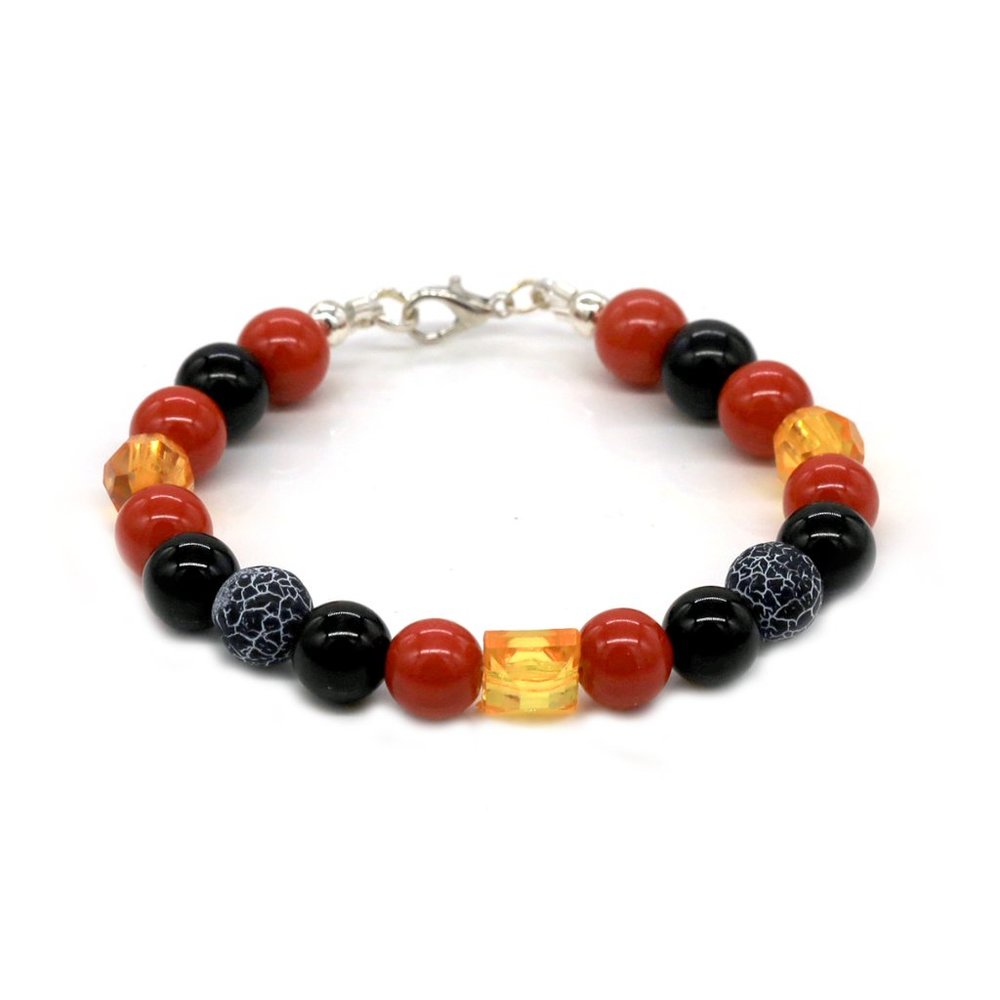 Harry Potter theme color bracelet with figurine included. - Picture 2 of 3